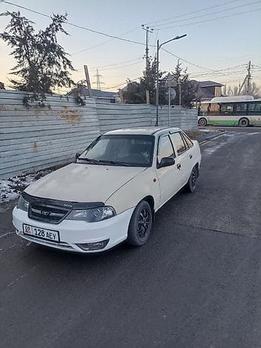 step spada: Daewoo Nexia: 2011 г., 1.6 л, Механика, Бензин, Седан — 5