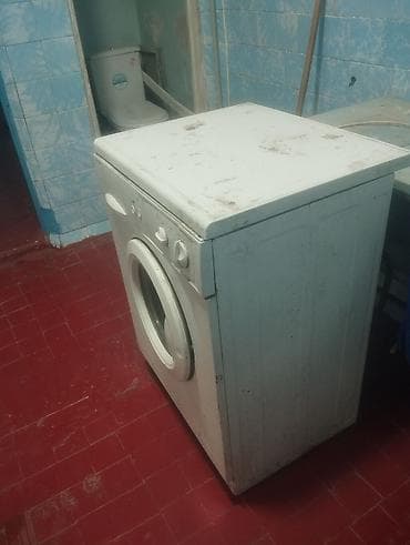 Работает для запчасти Стиральная машина Indesit, фронтальная