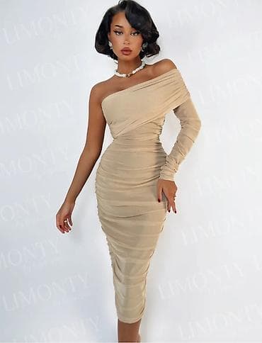 продаю вечерние платья: Продаю неликвид . количество 350шт. может чуть больше. Размеры 40-52 — 2