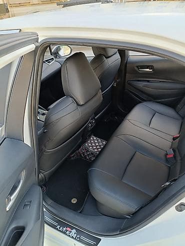 corolla e120: Toyota Corolla: 2021 г., 1.8 л, Вариатор, Гибрид, Седан — 8
