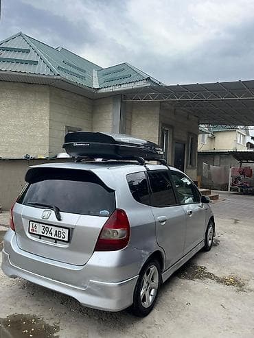 Honda Fit: 2001 г., 1.3 л, Вариатор, Бензин, Хэтчбэк — 3