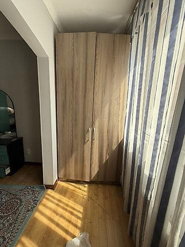 горки в гостинную: ‼️Очень срочно‼️ Все что на фото продается за 50 000 сом . Шкафы — 4