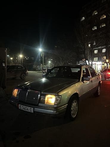продаю w124: Mercedes-Benz E-Class: 1993 г., 2.2 л, Механика, Бензин, Седан — 4