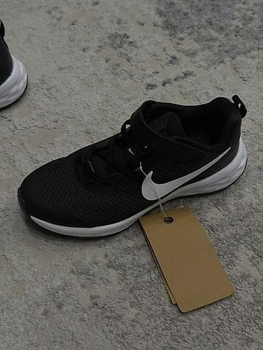 Детский мир: Детские кроссовки Nike - Модель: DD (по ярлыку на язычке) - Размер — 2