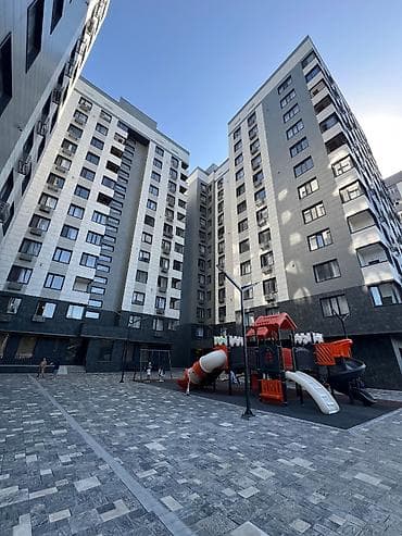 Квартиры: 2 комнаты, 76 м², ул. Ахунбаева / Малдыбаева Элитка, 10 этаж, Евроремонт — 1