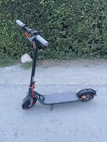 Спорт жана хобби: Электр самокат, Ninebot, Колдонулган, Өзү алып кетүү — 1