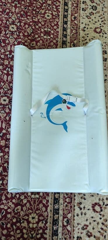 гнездо для новорожденных: Пеленальный стол, есть ножки полтора метра ещё на коцах колёсики — 1