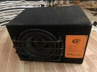 Активный автомобильный сабвуфер REXPRO в закрытом корпусе