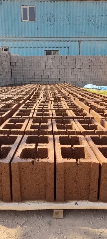 скамейки б у: Пескоблок Гладкий, Заборный, 150x190x390, Самовывоз, Бесплатная доставка, Платная доставка — 12