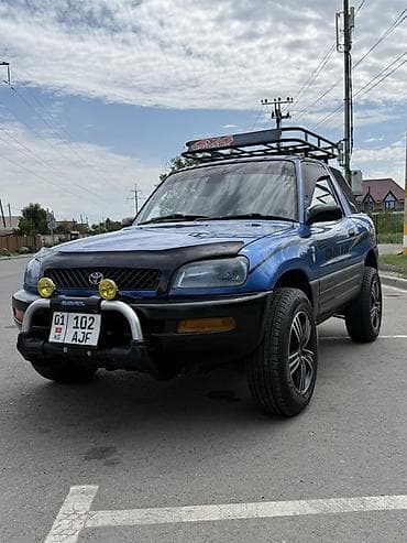 Toyota RAV4: 1994 г., 2 л, Автомат, Газ, Внедорожник at lalafo.kg Toyota RAV4: 1994 г., 2 л, Автомат, Газ, Внедорожник