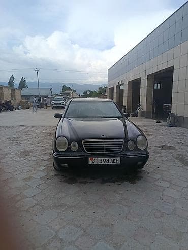 bmw g01: Mercedes-Benz E-Class: 2001 г., 4.3 л, Автомат, Бензин, Седан — 2