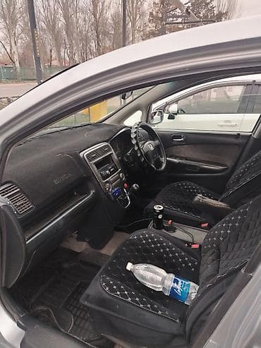 Honda Stream: 2002 г., Бензин, Вэн/Минивэн — 5