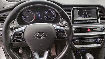 elantra 2017: Hyundai Sonata: 2017 г., 2 л, Типтроник, Газ, Седан — 10