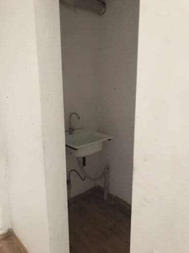 аренда дома киркомстром: 18 м², 1 комната, Теплый пол, Бронированные двери, Забор, огорожен — 1