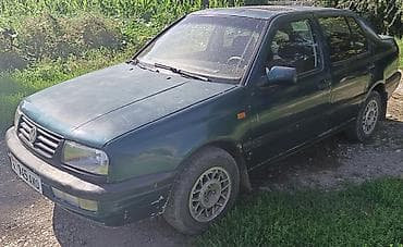 вента бампер: Volkswagen Vento: 1994 г., 1.8 л, Механика, Бензин, Седан — 2