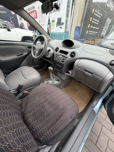 Линолеум: Toyota Vitz / Platz / Yaris / Echo: 2000 г., 1.5 л, Автомат, Бензин, Купе — 10