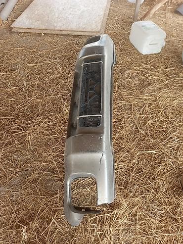 клыки на бампер: Бампер Б/у, Оригинал — 5