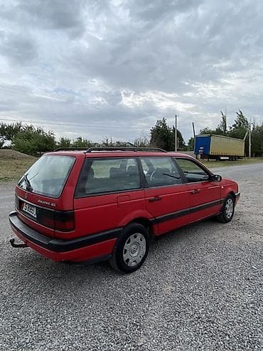 серв машина: Volkswagen Passat: 1992 г., 1.8 л, Механика, Бензин, Универсал — 6
