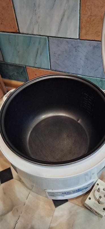 купить чашу для мультиварки: Рисоварка/мультиварка B.Pokuer (Automatic Rice Cooker). - Объем чаши — 2