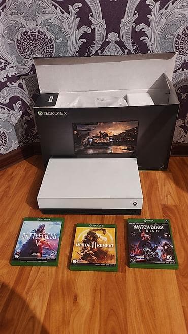 Xbox One X (белая версия) с коробкой и комплектом аксессуаров lalafo.kg да Xbox One X (белая версия) с коробкой и комплектом аксессуаров