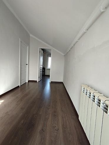 дома в раздольном: 🏡 Продаётся дом с мансардой! 📍 Район: Рухий Мурас-2 🏠 Дом: 5 комнат — 9