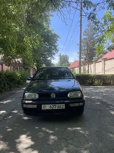 Продажа авто: Volkswagen Golf: 1994 г., 1.6 л, Механика, Бензин, Хэтчбэк — 2
