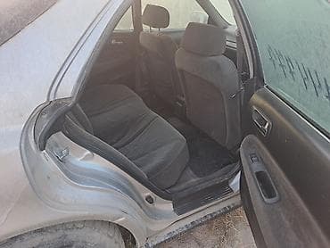Honda Inspire: 1995 г., 2.5 л, Автомат, Бензин, Седан — 7