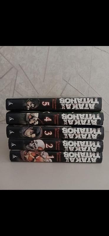 Китептер жана журналдар: Манга «Атака титанов» (Shingeki no Kyojin), русское издание. Номера — 2