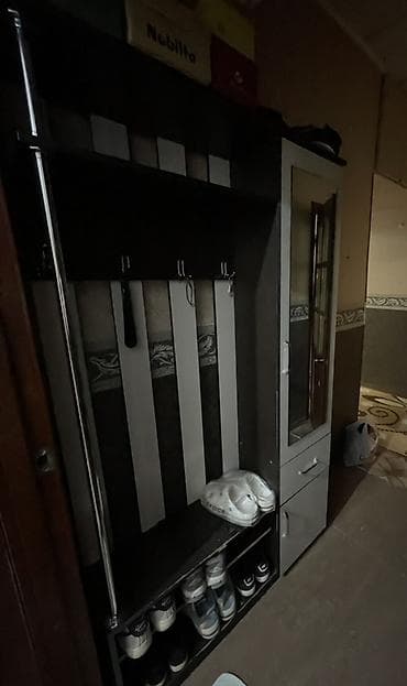 для зала стол: Гарнитур для прихожей, Вешалка, ДСП — 2