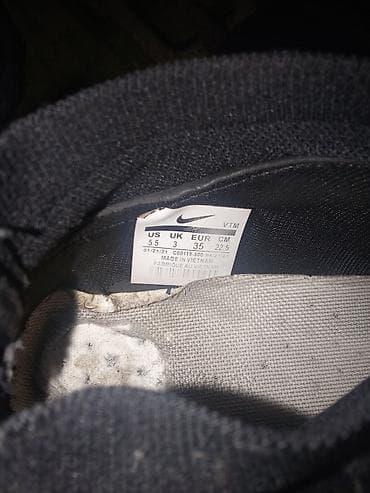 ботуй: Футбольные бутсы/сороконожки Nike с высоким носком-манжетой. - Тип — 6