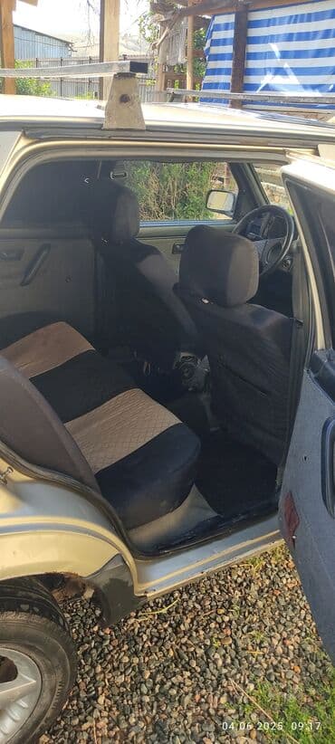 срочно продаю в связи с переездом: Volkswagen Jetta: 1988 г., 1.8 л, Механика, Бензиновая, Седан — 3