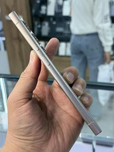 galaxy a70: Samsung Galaxy S24 Ultra, 256 ГБ, цвет - Бежевый — 3
