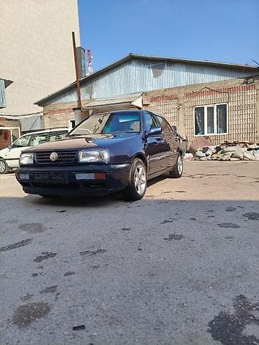 golf vento: Volkswagen Vento: 1993 г., Седан — 2