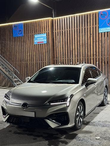 wuling mini ev: Aion S (электроседан) - Кузов: лифтбек-седан с аэродинамичным — 1