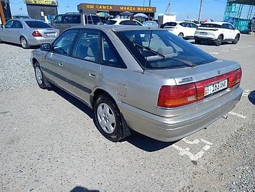 crown 2002: Mazda 626: 1991 г., 2 л, Механика, Бензин, Лифтбек — 6