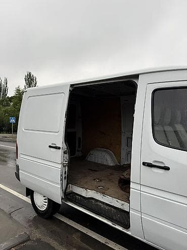 plug in: Легкий грузовик, Mercedes-Benz — 9