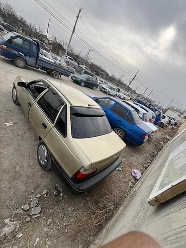 Daewoo: Daewoo Nexia: 2006 г., 1.5 л, Механика, Бензин, Седан — 4