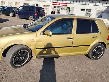аванте голд: Volkswagen Golf: 1998 г., 1.6 л, Механика, Хэтчбэк — 4