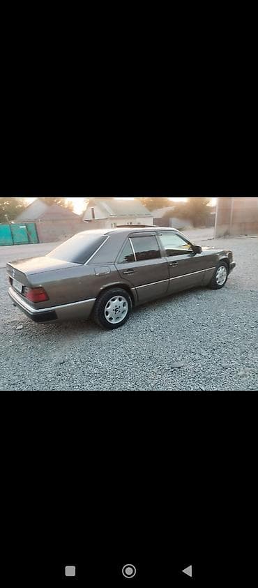 Унаа: Mercedes-Benz W124: 1990 г., 2.3 л, Кол менен иштөөчү, Бензин, Седан — 6