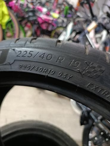 Транспорт: Шины 225 / 40 / R 19, Лето, Б/у, 1 шт, Легковые, Япония, Michelin — 2