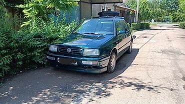Volkswagen Vento: 1997 г., 1.8 л, Автомат, Бензин, Седан