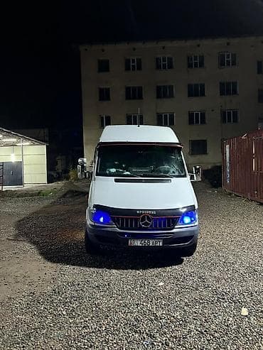 ремонт портер 1: Пассажирский микроавтобус Mercedes‑Benz Sprinter (длинная база — 2