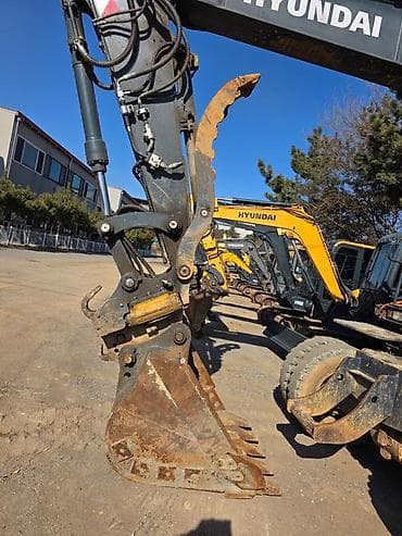 lend kruzer: Экскаватор, Hyundai, 2021 г., Колесный — 4