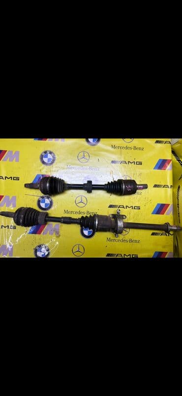 крыло на сапок: Граната Наружная, Внутренняя, С приводом Honda 2004 г., Б/у, Оригинал, Япония — 1