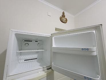 Техника жана электроника: Муздаткыч LG, Колдонулган, Эки камералуу, 60 * 160 * 60 — 4