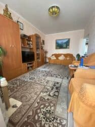 продаю дом с раздольное: 3 бөлмө, 64 кв. м, 106-серия, 5 кабат, Косметикалык ремонт — 2