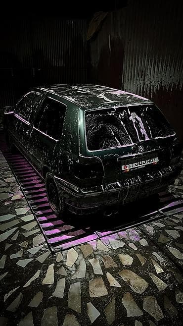 vw: Volkswagen Golf: 1993 г., 1.8 л, Механика, Бензин, Хэтчбэк — 9