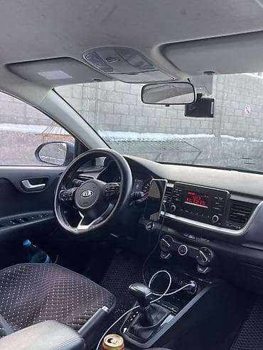киа stonic: Kia Stonic: 2019 г., 1.6 л, Автомат, Дизель, Кроссовер — 4