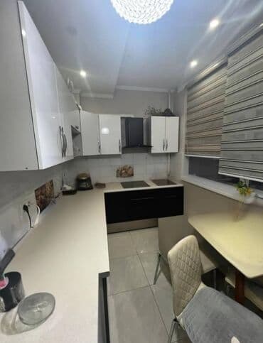 меняю авто на квартиру: 3 комнаты, Риэлтор, Без подселения, С мебелью полностью — 4