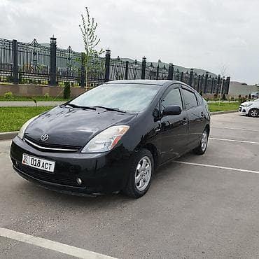 Toyota Prius: 2006 г., 1.5 л, Вариатор, Гибрид, Хэтчбэк